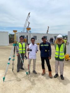 GNSS GEODETIK HI TARGET